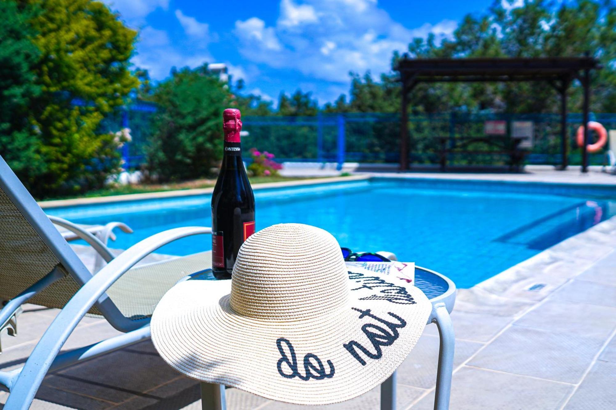 Azzurro Holiday Villas Пейя Экстерьер фото